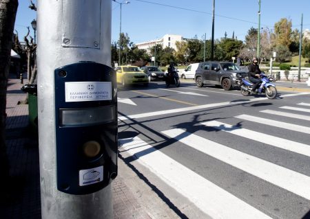 Τροχαίο με καραμπόλα πέντε οχημάτων στη λεωφόρο Κηφισίας