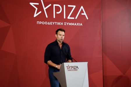 Πηγές Κασσελάκη: Ό,τι και να σκαρφιστούν, τίποτα δεν θα τον σταματήσει