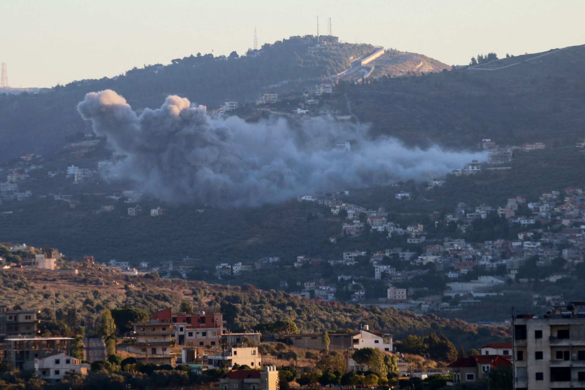 Η Χεζμπολάχ εκτόξευσε ρουκέτες στο Ισραήλ – Έκκληση Μπλίνκεν για αποκλιμάκωση