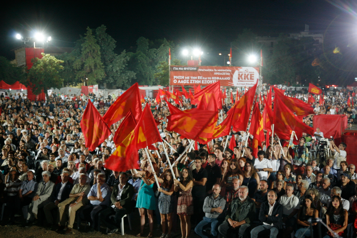 Φεστιβάλ ΚΝΕ-«Οδηγητή»: Η ιστορία του – Οι άνθρωποι των γραμμάτων και των τεχνών που το αγκάλιασαν