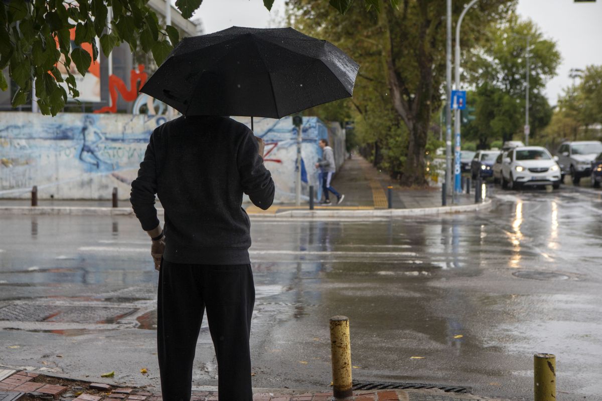 Έρχεται η κακοκαιρία Cassandra με ισχυρές βροχές και ανέμους – Πού και πότε θα χτυπήσει