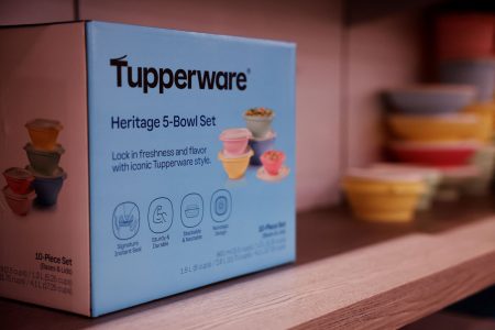 Tupperware: Πώς έφτασε στην πτώχευση