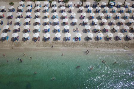 Meteo: Βράζουν οι ελληνικές θάλασσες – Σε ποιες περιοχές αυξήθηκε περισσότερο η θερμοκρασία