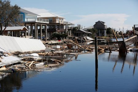 Κυκλώνας Μίλτον: Ο Μπάιντεν ζητά από τους πολίτες της Φλόριντα να απομακρυνθούν