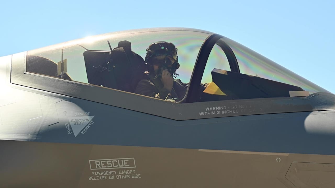 Γιατί μια κάσκα των F-35 στοιχίζει 400.000 δολάρια