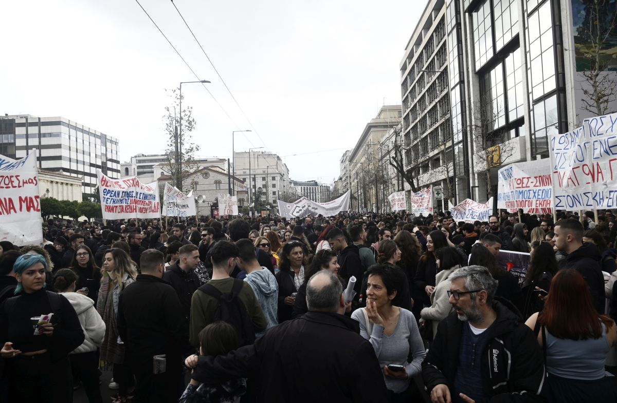 ΔΟΕ: 24ωρη απεργία δασκάλων και νηπιαγωγών στις 23 Οκτωβρίου