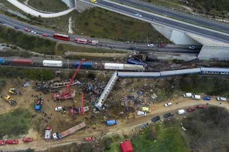 ΣΥΡΙΖΑ: Φιλαλήθης η κυβέρνηση του μπαζώματος;