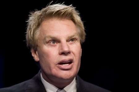 Συνελήφθη ο πρώην CEO της Abercrombie & Fitch για υπόθεση σωματεμπορίας