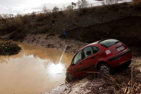 Ισπανία: Βιβλική καταστροφή από τις πλημμύρες (βίντεο)