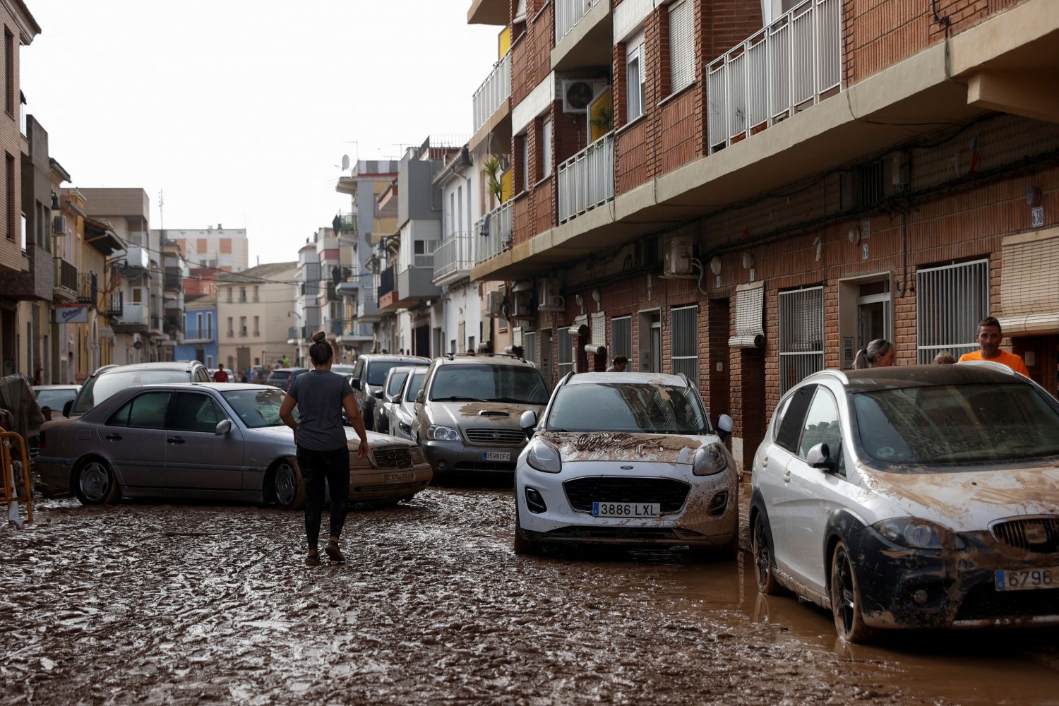 Ισπανία: Τι είναι το «gota Fria» που έπνιξε τη Βαλένθια – 3ήμερο πένθος