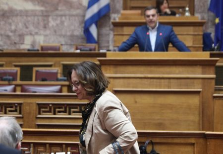 ΣΥΡΙΖΑ για αποχώρηση Αδειλίνη: Θεσμική απρέπεια και ένδειξη αλαζονείας