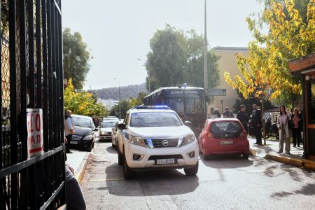 Γιάφκα στο Παγκράτι: Στο μικροσκόπιο οι επαφές του 49χρονου – Οι κατηγορίες