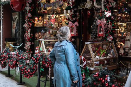 Χριστούγεννα στην αγορά – Το εορταστικό ωράριο