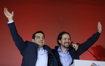 ΣΥΡΙΖΑ-Podemos-5 Αστέρια: Πως και γιατί καταρρέουν τα «κινήματα της οργής»