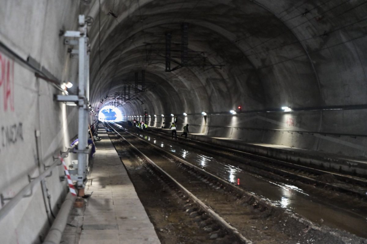 ΟΣΕ: Αποκαθίσταται η σιδηροδρομική γραμμή στη σήραγγα των Τεμπών – Πότε ξεκινούν τα δρομολόγια