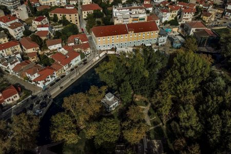 «Τέχνη και σινεμά, οίνος και μάρμαρα…»