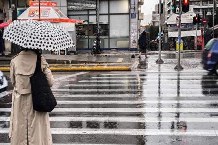 Καιρός: Βροχές και σήμερα στην Αττική – Νέα κακοκαιρία από Κυριακή