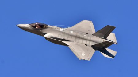 Ολλανδικά F-35 αναχαίτισαν τρία ρωσικά αεροσκάφη στη Βαλτική Θάλασσα