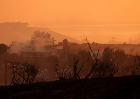 Franklin fire: Πυρκαγιά εξαπλώνεται ραγδαία κοντά στο Λος Άντζελες- Εκκενώσεις στο Μαλιμπού