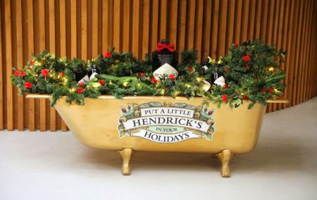 Το Hendrick’s Gin, διοργάνωσε το πιο Unusual X-mas Workshop των γιορτών!