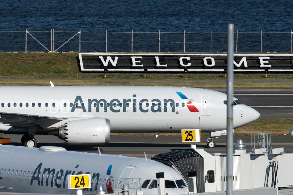 Καθηλώνονται τα αεροπλάνα της American Airlines λόγω τεχνικού προβλήματος