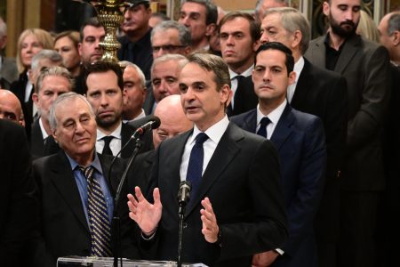 Υστατο Χαίρε στον Κώστα Σημίτη – Λεπτό προς λεπτό όλες οι εξελίξεις