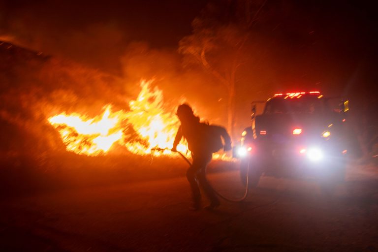 Νέα φωτιά στην Καλιφόρνια: Εκκενώνονται περιοχές