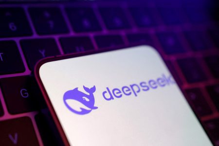 DeepSeek: Αναφέρει «μεγάλης κλίμακας» κυβερνοεπίθεση