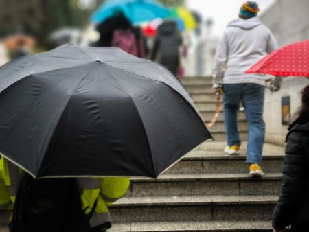 Καιρός – Κολυδάς: Ερχεται διήμερο με βροχές – Πότε χειμωνιάζει, τι ισχύει με την ψυχρή εισβολή