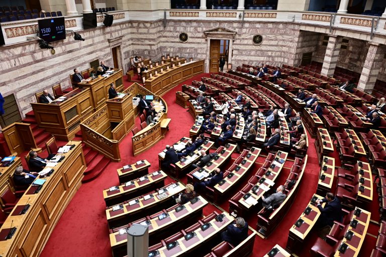 Βουλή: Τρίτος γύρος ψηφοφορίας για ΠτΔ