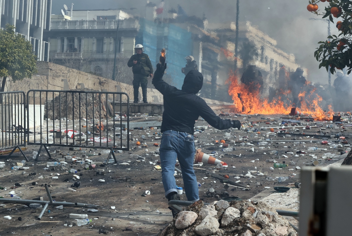 ΠαΣοΚ για τα επεισόδια: Κυβέρνηση και Υπουργείο ΠΡΟΠΟ απέτυχαν