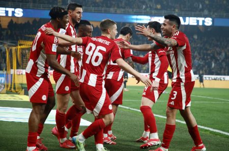 ΑΕΚ – Ολυμπιακός 0-1: Διπλό τίτλου για τους ερυθρόλευκους