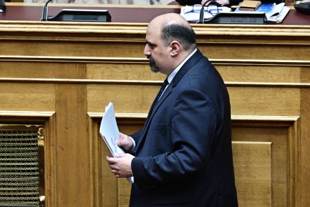 Τέμπη-Βουλή: Παραιτήθηκε ο Χρήστος Τριαντόπουλος – Συνεχής ενημέρωση